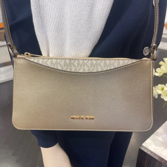 MICHAEL KORS Arden Medium Metallic Crossbody Bag
Pale Gold 
NWT - Picture 16 of 16